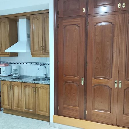 Apartamentos Leonor Carihuela Torremolinos Exteriör bild