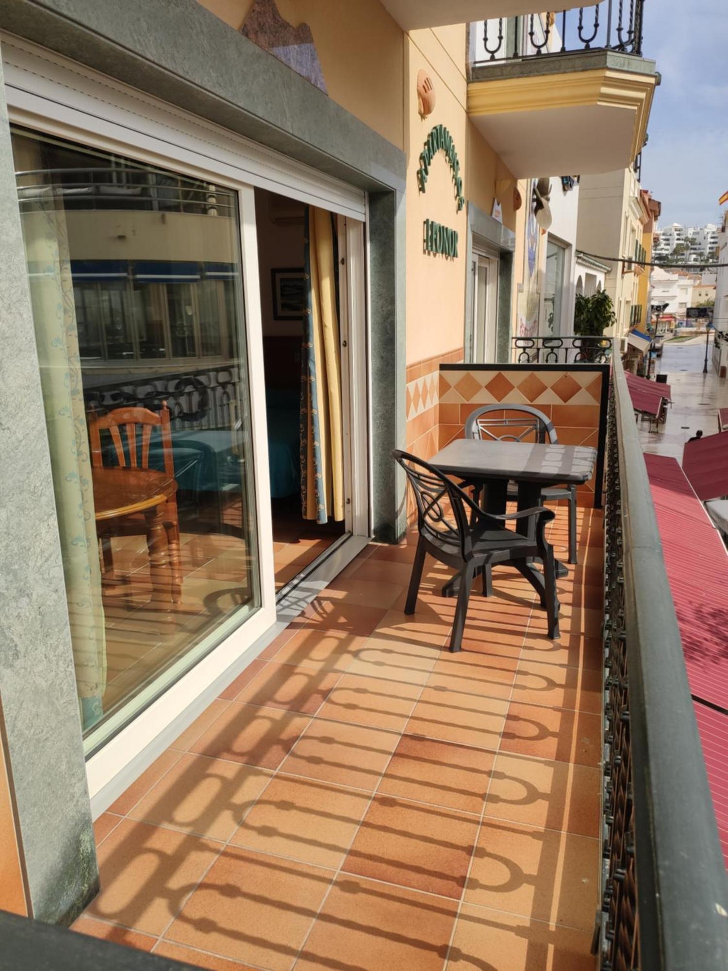 Apartamentos Leonor Carihuela Torremolinos Rum bild